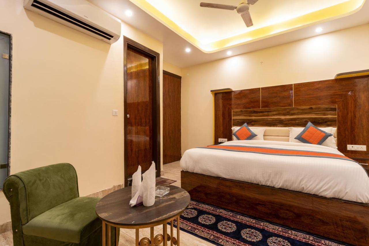 Airport Hotel Dev Residency - Mahipalpur Ню Делхи Екстериор снимка