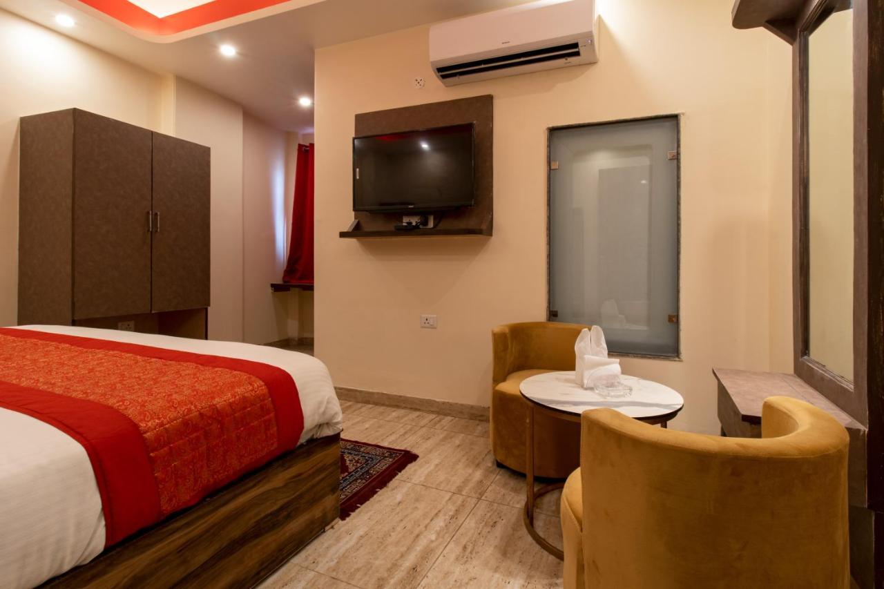 Airport Hotel Dev Residency - Mahipalpur Ню Делхи Екстериор снимка